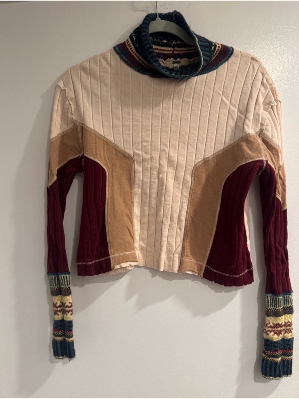 Free people Women’s Colorblock Ribbed Turtleneck - Cream & Burgundy- size small